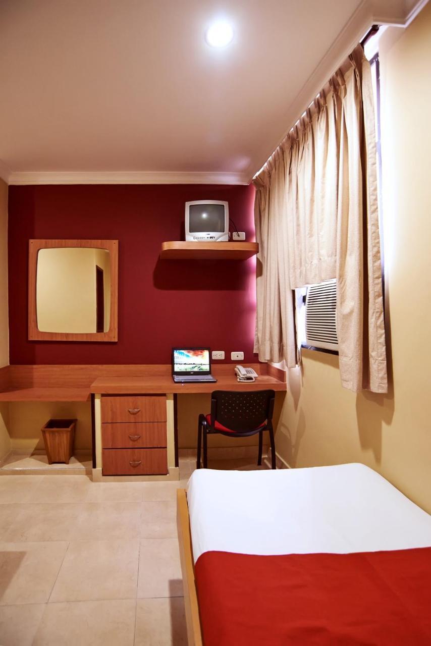 Mar Hotel Кукута Екстер'єр фото
